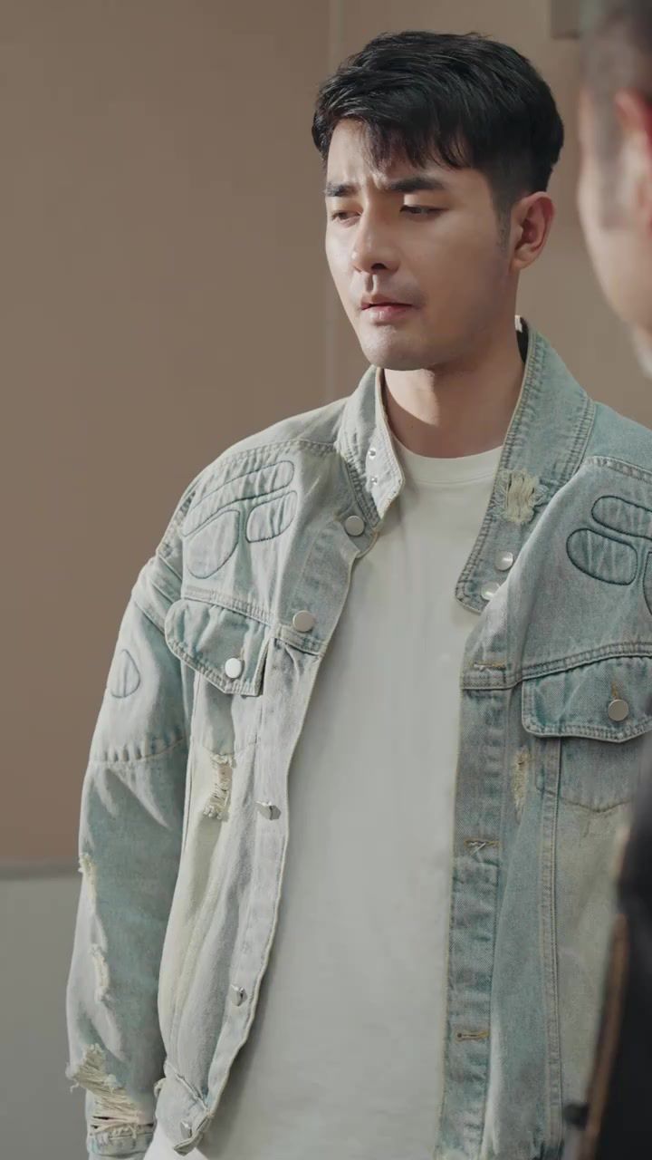 九轉(zhuǎn)神醫(yī)（逆襲從打臉拜金女開(kāi)始）(全集)